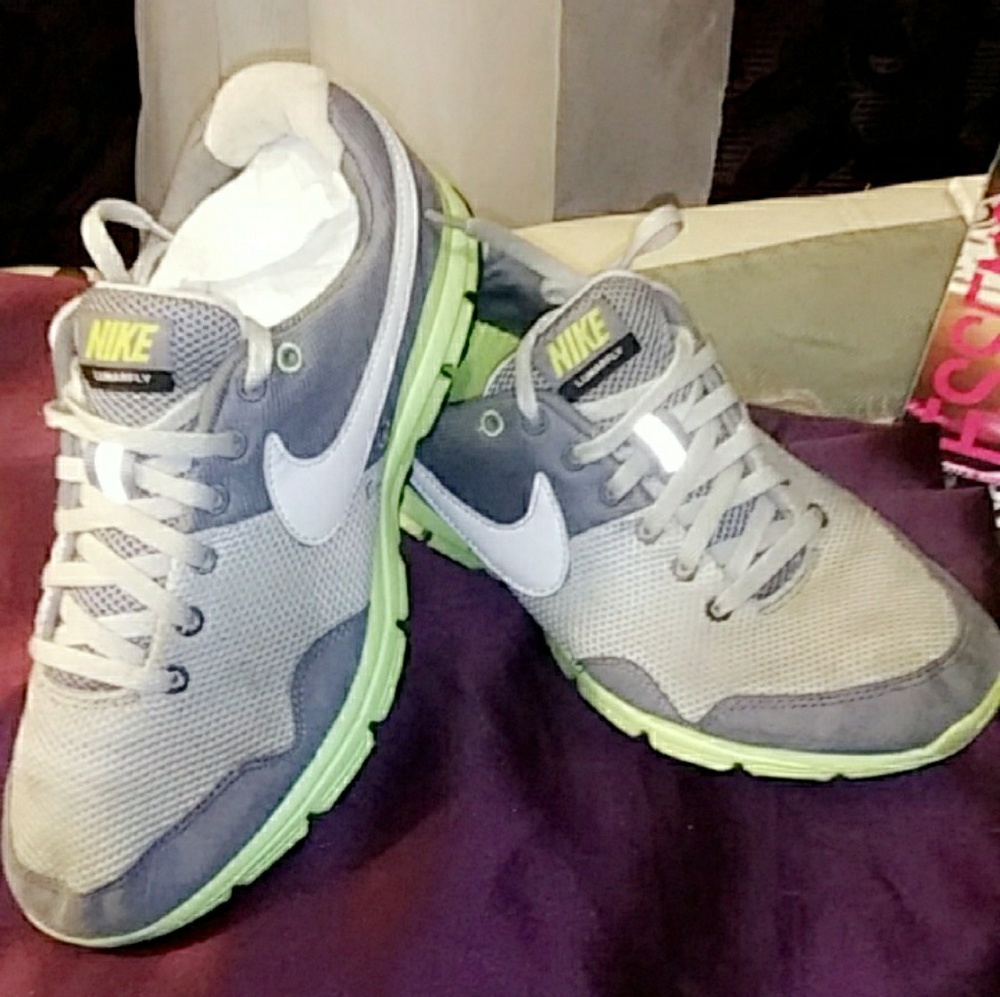 💟2 for $25 !Nike LUNARFLY LADIES SHOES